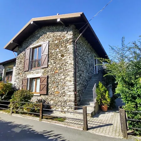 Dom wakacyjny Al Lago-3 By Interhome